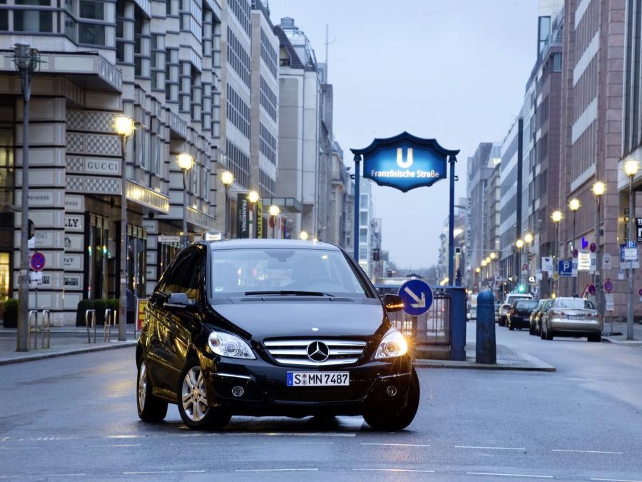  Mercedes-Benz B200 CDI (W245) 2008 года  (фото 3 из 18)